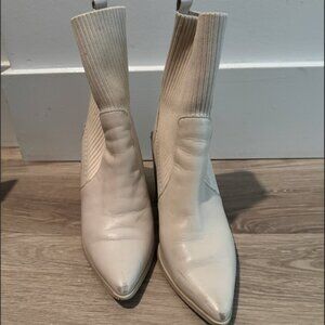 Steve Madden Bone Leather Tackle Pointed Toe Bootie Size 6.5